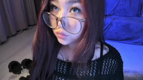 Hi My name Yuriko online show from February 6, 9:28 pm