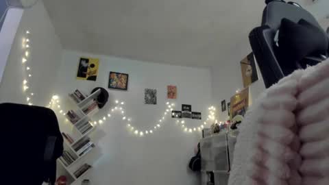 paola online show from January 19, 10:06 pm