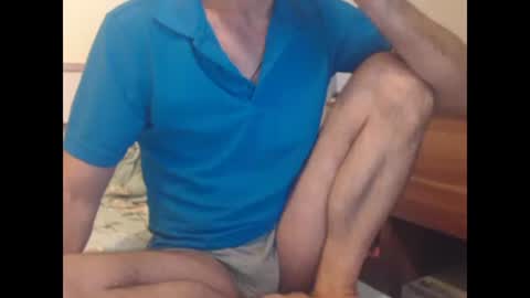 yvesstorm5 online show from December 3, 7:39 pm