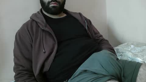 Snapshot of yxxtxxdentyk chatting on March 12, 5:02 am Bi BearXXX online show from March 12, 5:02 am