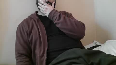 Snapshot of yxxtxxdentyk chatting on January 20, 6:10 am Bi BearXXX online show from January 20, 6:10 am