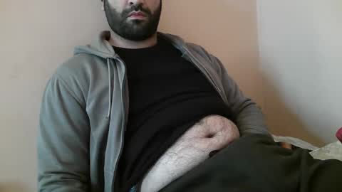 Snapshot of yxxtxxdentyk chatting on December 9, 5:29 am Bi BearXXX online show from December 9, 5:29 am