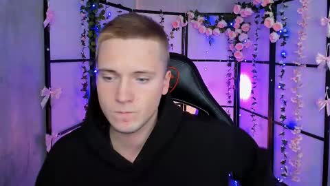 Snapshot of zackhandsome chatting on March 6, 3:24 pm Zack online show from March 6, 3:24 pm