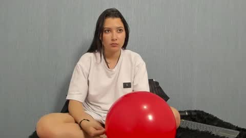 Snapshot of zammii69 chatting on February 17, 8:38 pm zammii69 online show from February 17, 8:38 pm