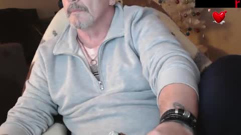 zander007 online show from March 12, 3:51 pm