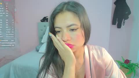Zarah  online show from February 15, 2:55 pm