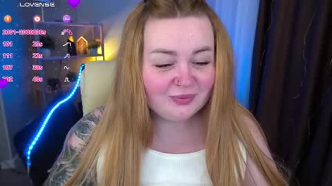 Lola online show from March 9, 9:03 pm