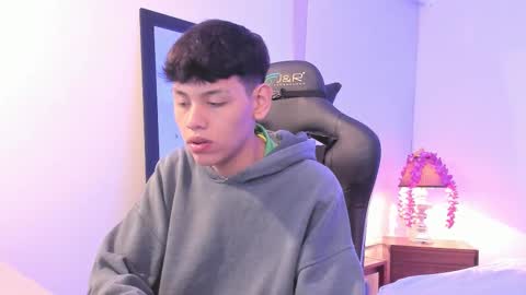 zeus_blaze online show from September 10, 1:34 pm