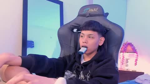 zeus_blaze online show from September 13, 1:57 pm