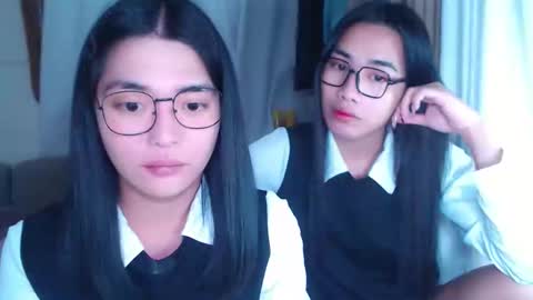 im your lovely zhaviabigcock here online show from March 7, 1:07 pm
