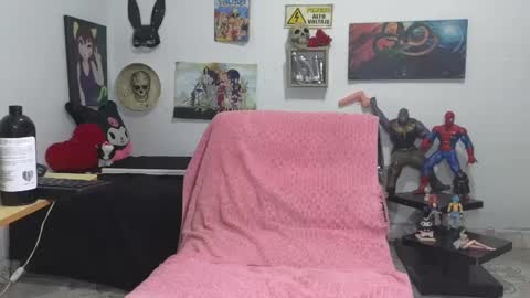 Snapshot of zhirleyada chatting on February 25, 8:32 pm zhirleyada online show from February 25, 8:32 pm