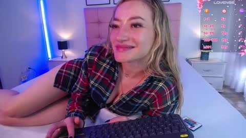 zoe online show from February 8, 6:11 pm