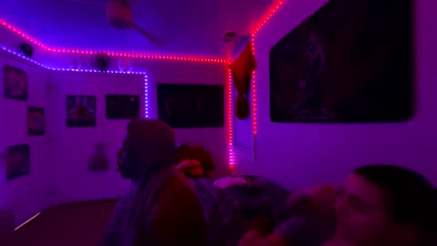 LovelyLatin25 online show from February 5, 11:50 pm