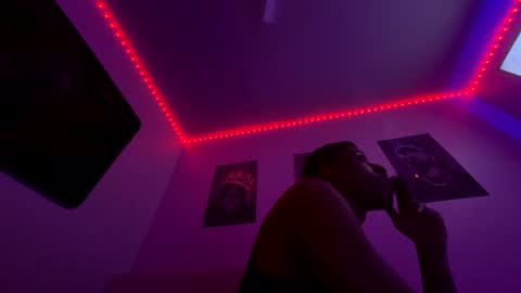 LovelyLatin25 online show from February 5, 3:13 am