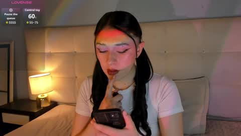 Snapshot of zowi_hottiee chatting on September 11, 2:46 am cintya kors online show from September 11, 2:46 am