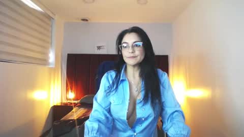 Snapshot of zuzana21 chatting on February 12, 3:49 pm Zuzana21 online show from February 12, 3:49 pm